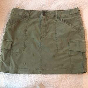 Sanctuary size 30 olive miniskirt